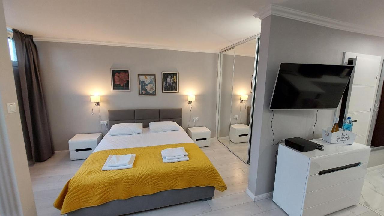 Elegancki Apartament W Sercu Warszawy Warsaw Exterior photo